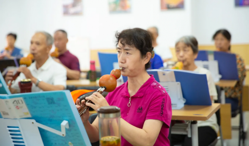 50歲大叔，騎三輪做這3個生意，成本不到10元，轉(zhuǎn)手翻倍賣，一天賺500+
