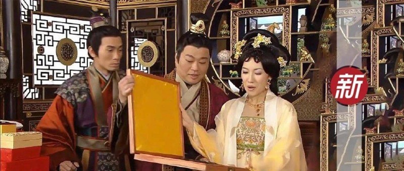 誰(shuí)是禮盒里的顯眼包？