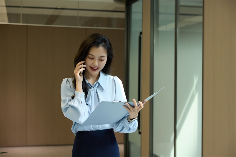 歷史性更新！iPhone終于支持通話錄音了！壞消息 錄音會(huì)自動(dòng)通知對(duì)方
