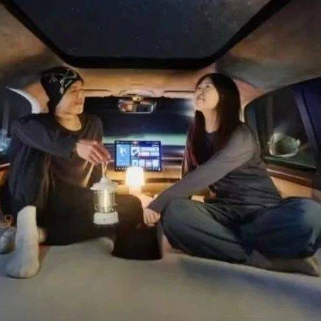 總裁車內(nèi)吃火鍋，是真需求還是營銷噱頭？