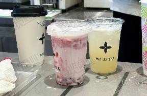 星巴克中國前CEO加入周大福，茉莉奶白門店天花板墜落