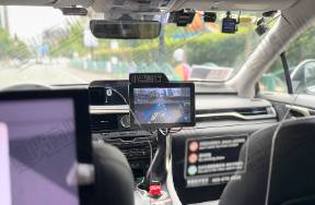 小馬智行VS文遠(yuǎn)知行 Robotaxi雙子星赴港上市