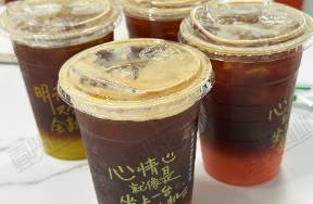 9月，咖啡開店3725家